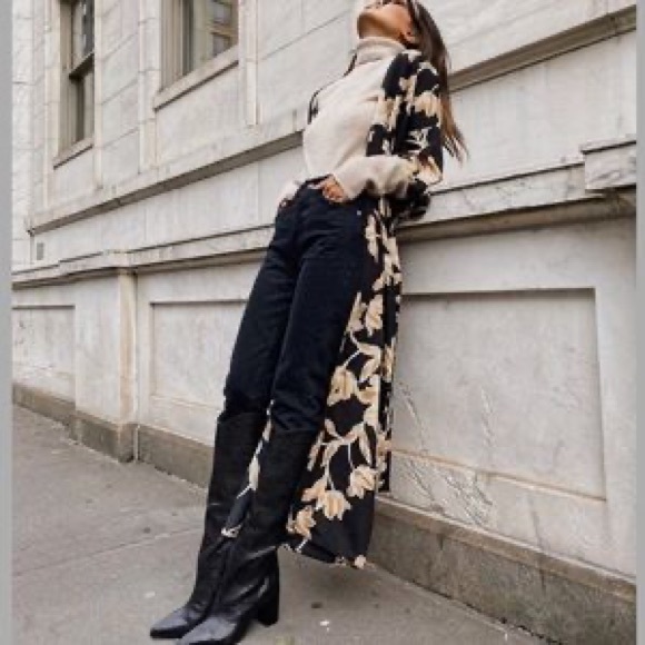 Maison Du Soir Floral Kimono/Dress/Cover-up - Picture 8 of 8